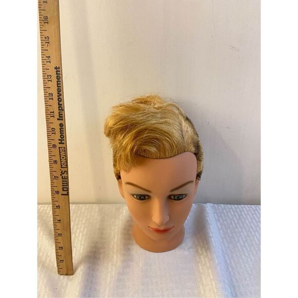 Miss Barbara mannequin head blond - Picture 2 of 7